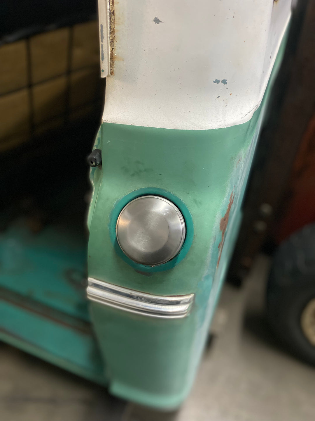 C10 Gas Cap Battery Disconnect