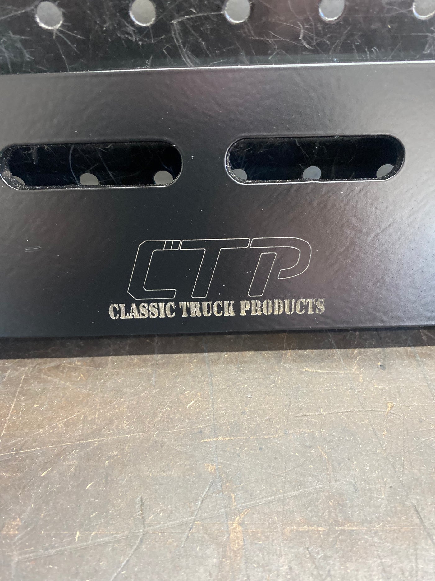 OBS Ford 08-10 SuperDuty Bumper Conversion Brackets 94-97 7.3L Powerstroke F Series / Bronco (Black Powder Coat)