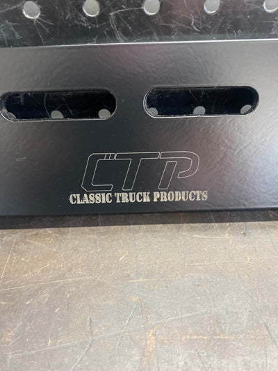 OBS Ford 08-10 SuperDuty Bumper Conversion Brackets 94-97 7.3L Powerstroke F Series / Bronco (Black Powder Coat)